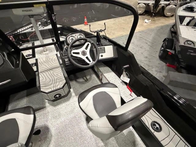 2026 Other Excursion 176 alt