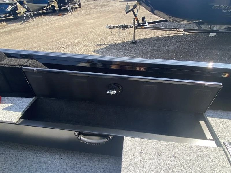 2026 Smoker-craft Excursion 166 Dc alt