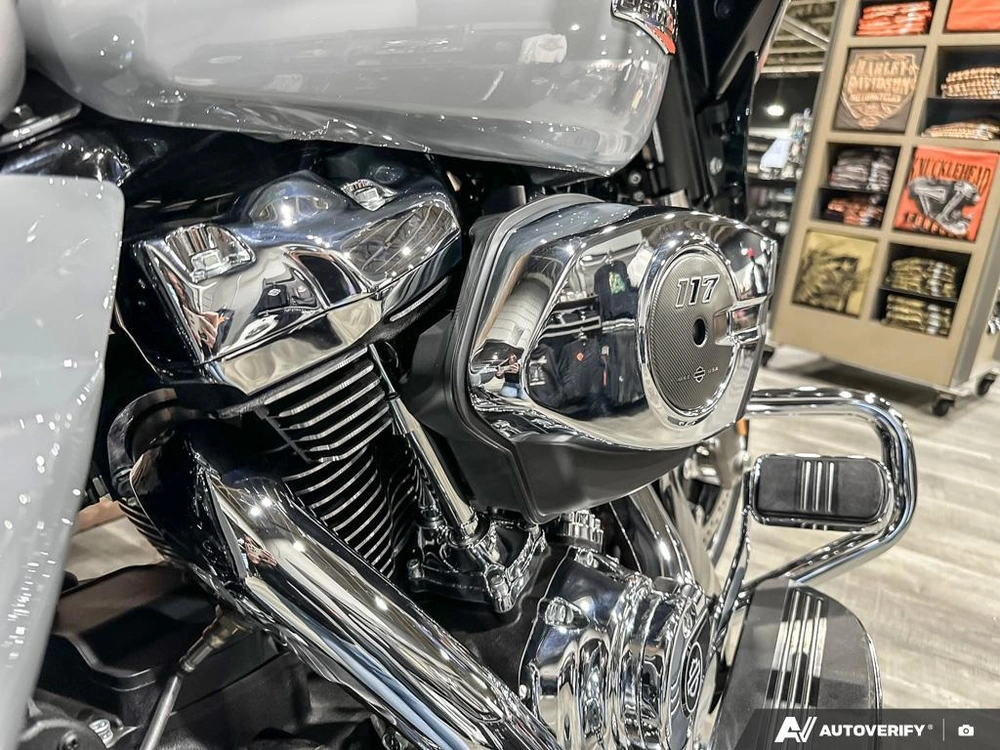 2026 Harley-davidson Street Glide alt