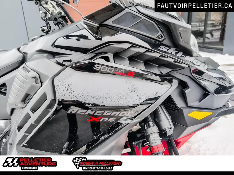 Ski-Doo RENEGADE XRS 900 TURBO R 2025