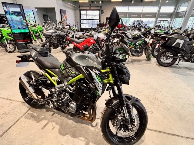 Kawasaki Z900 Abs Zr900 Z900 Zr Z 900 Abs Bas Km 2017 alt