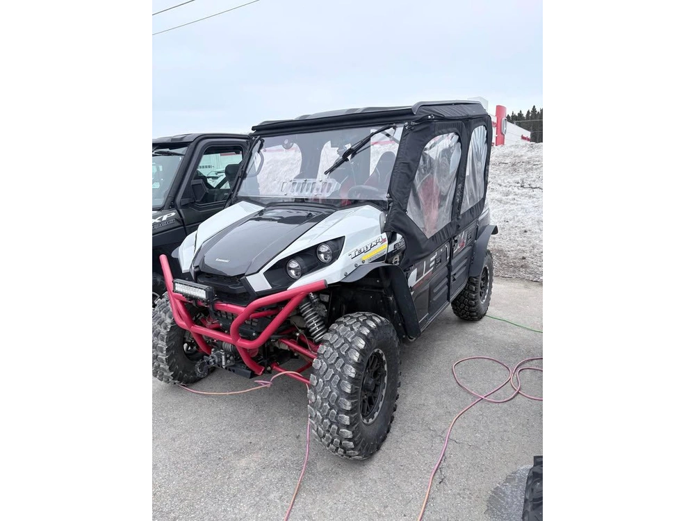 2023 Kawasaki Teryx 4 alt
