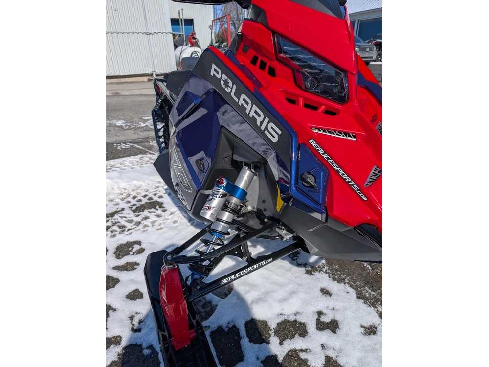 2025 Polaris 650 Indy Xcr 128 🎯 Motoneige Performance Occasion Garantie Cloutée Inspection 1 Proprio Fiable Prête Saison 🟢 alt