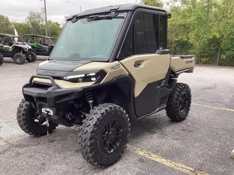 2026 Can-Am DEFENDER - LIMITED HD11