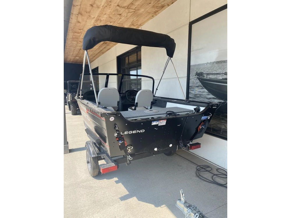 2026 Legend Boats R15 alt
