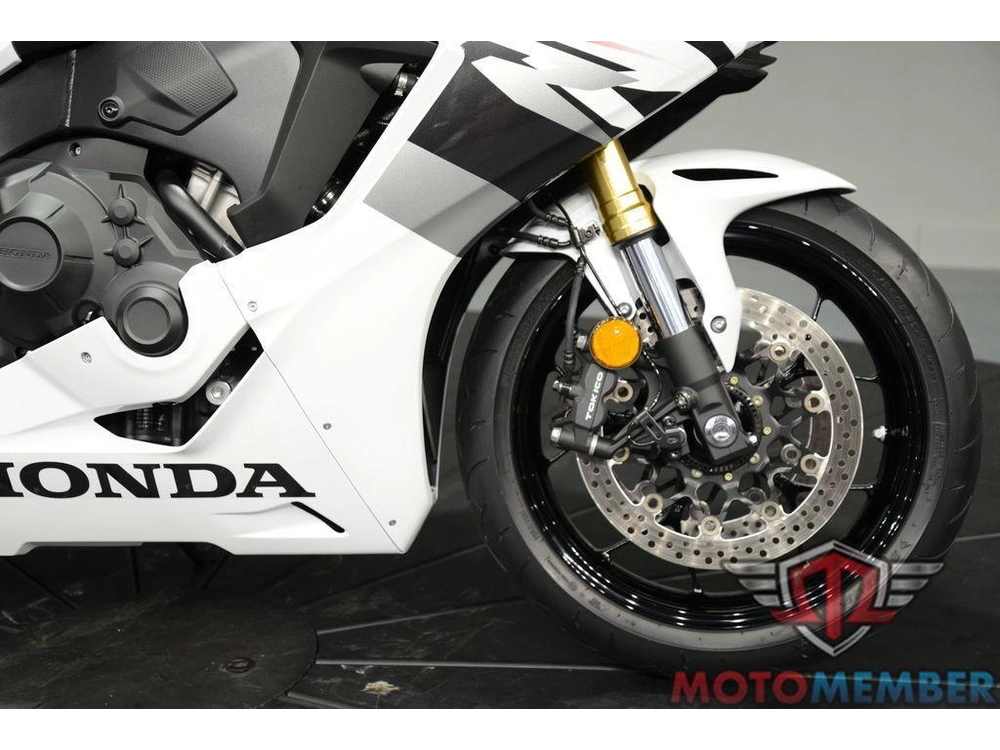 2026 Honda Cbr1000rr alt