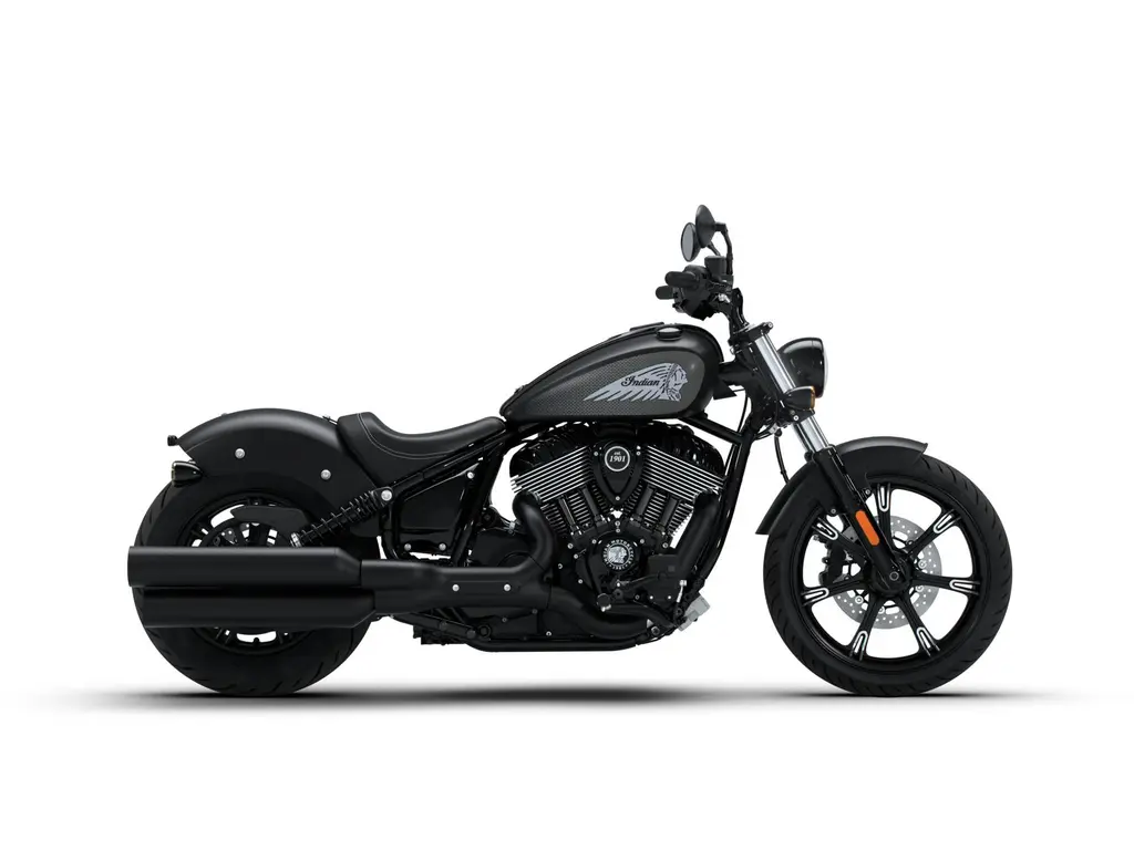 2026 Indian Motorcycle Chief Dark Horse // Black Smoke