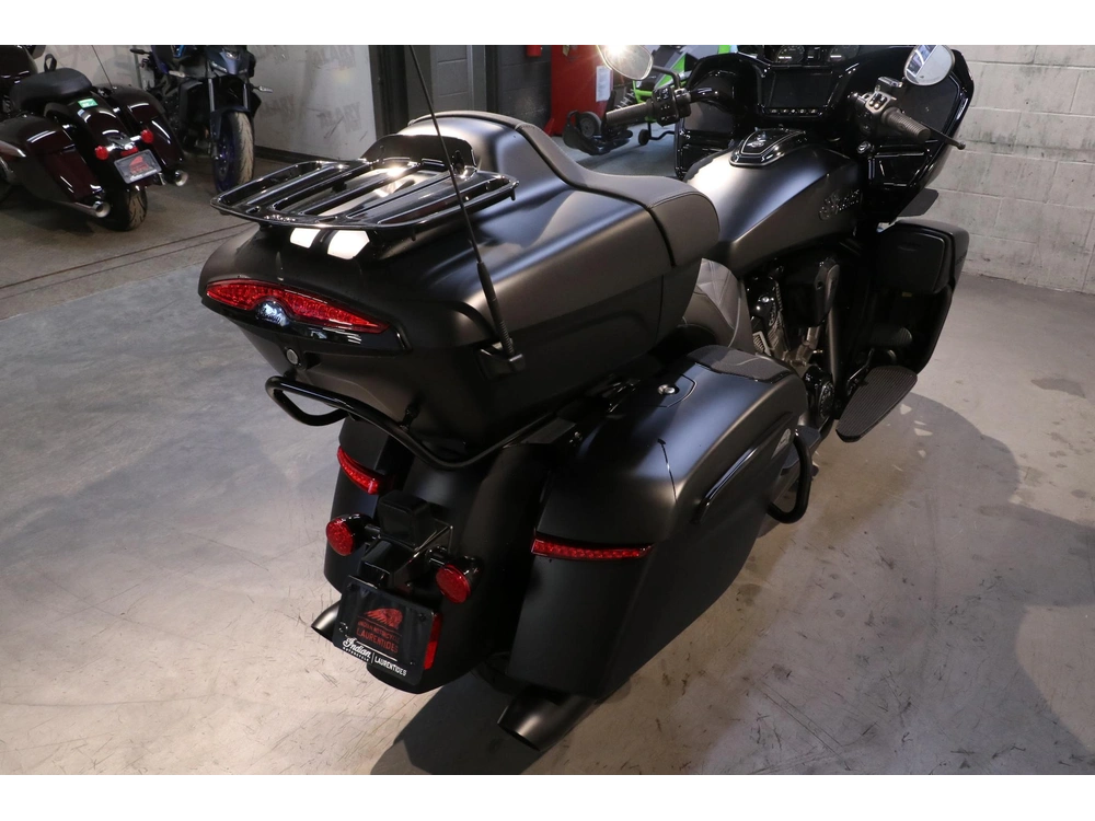 2026 Indian Motorcycle Pursuit Dark Horse 112 & Powerband Audio alt