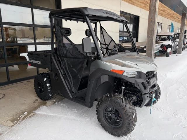 2025 Cfmoto Uforce 600 alt