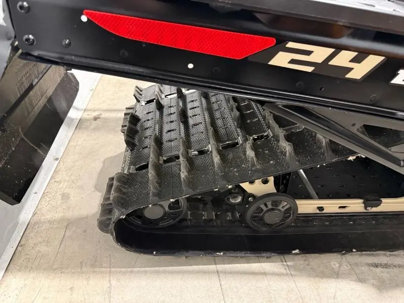 2024 Ski-Doo EXPEDITION LE 24'' 900 ACE