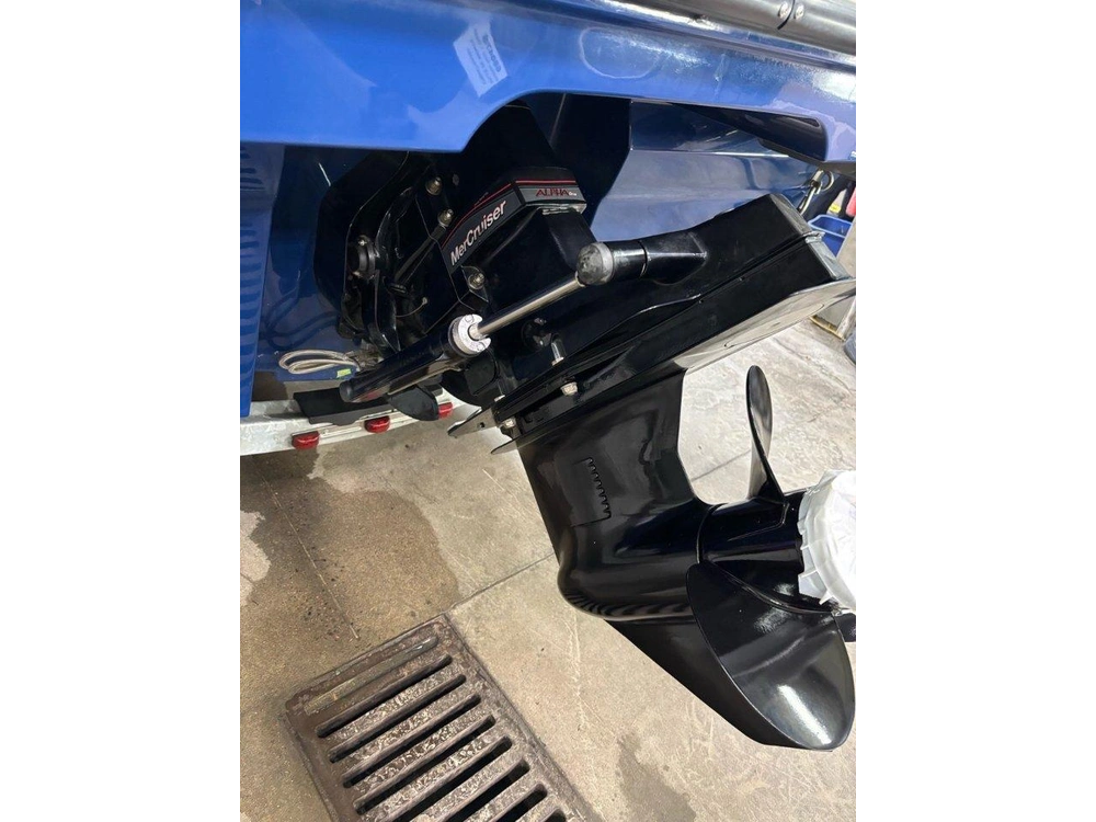 Bayliner Bayliner Vr4 2018 2018 alt