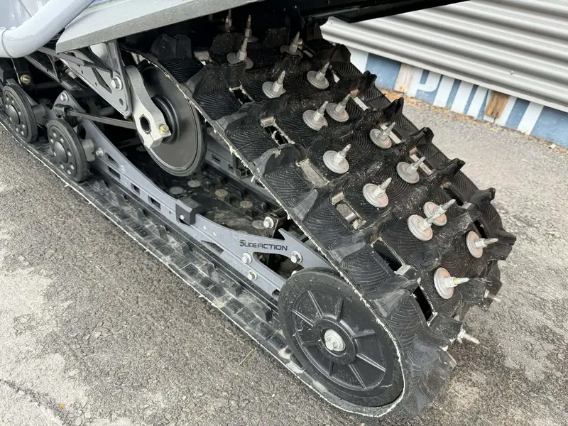 Arctic Cat ZR9000 THUNDERCAT 2022