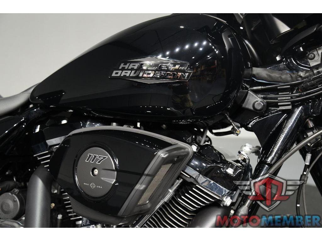 2024 Harley-Davidson Street Glide Base for Sale