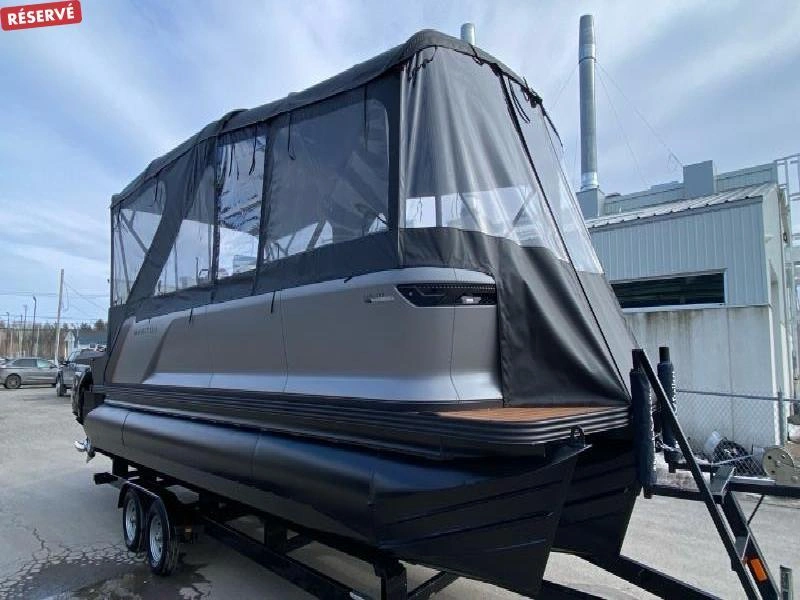 2024 Manitou 24 Explore Navigator Stealt De alt