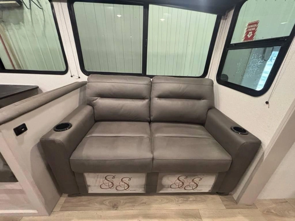 Jayco Jay Feather 26bhsl 2026 alt