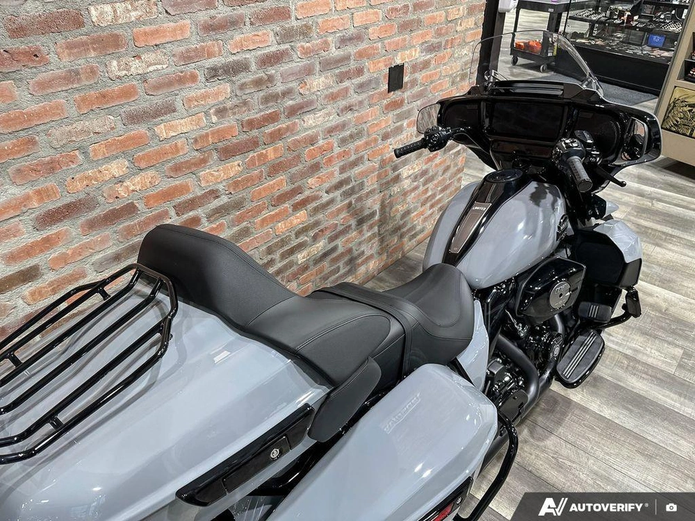 2026 Harley-davidson Street Glide Limited alt