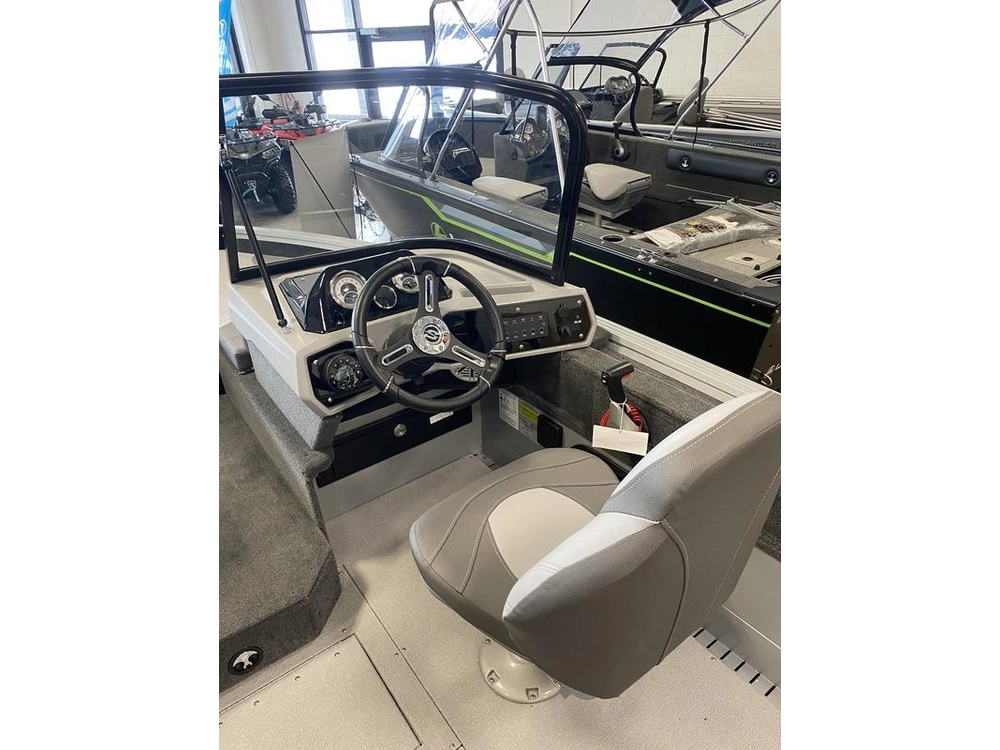 2024 Smoker-craft Adventurer 178 Fs alt