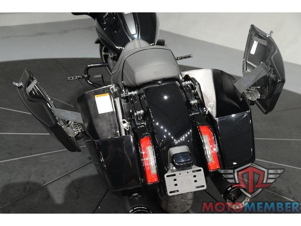 2024 Harley-Davidson Street Glide Base for Sale