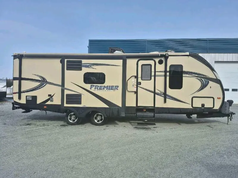 2015 Keystone RV Bullet premier 26RBR thumbnail 5