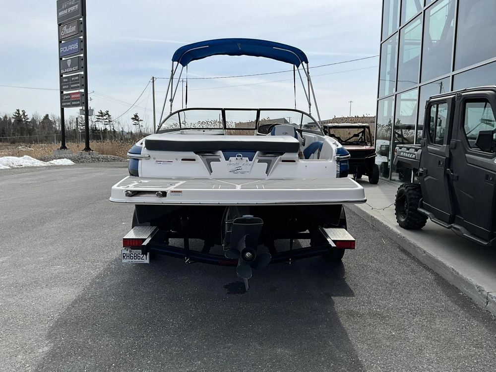 2015 Regal 1900 Esx alt