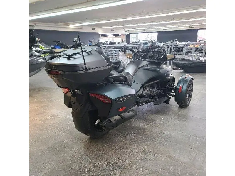 2023 Can-Am F3 Limited Special Series SE6 thumbnail 4