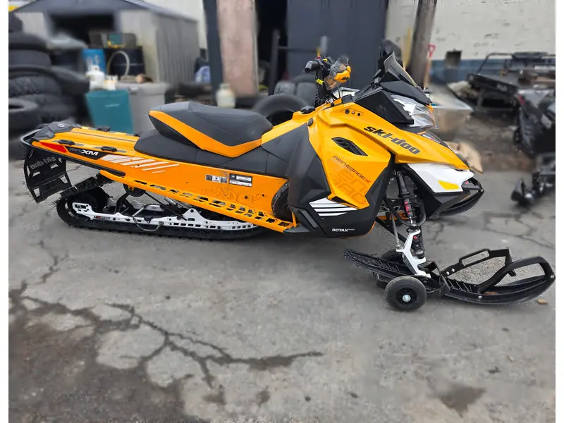 Ski-Doo Backcountry x 800 2017