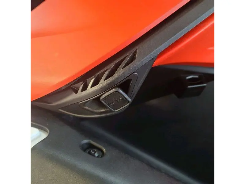 2025 Sea-Doo Spark Trixx 1P (Audio) thumbnail 7