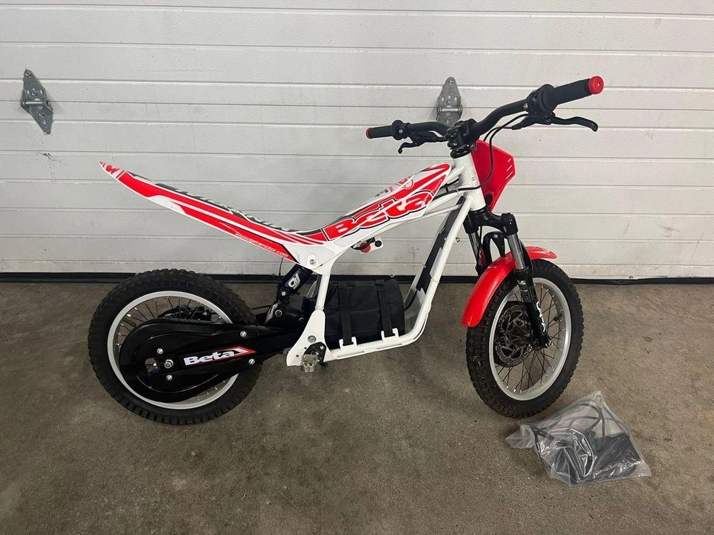 2015 Beta Minitrial-e 16" alt