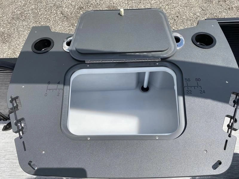 2026 Bennington Marine 20 Ss Stern Fish alt