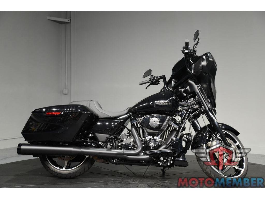 2024 Harley-Davidson Street Glide Base for Sale