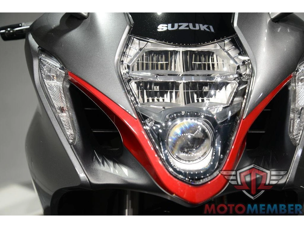 2023 Suzuki Hayabusa alt