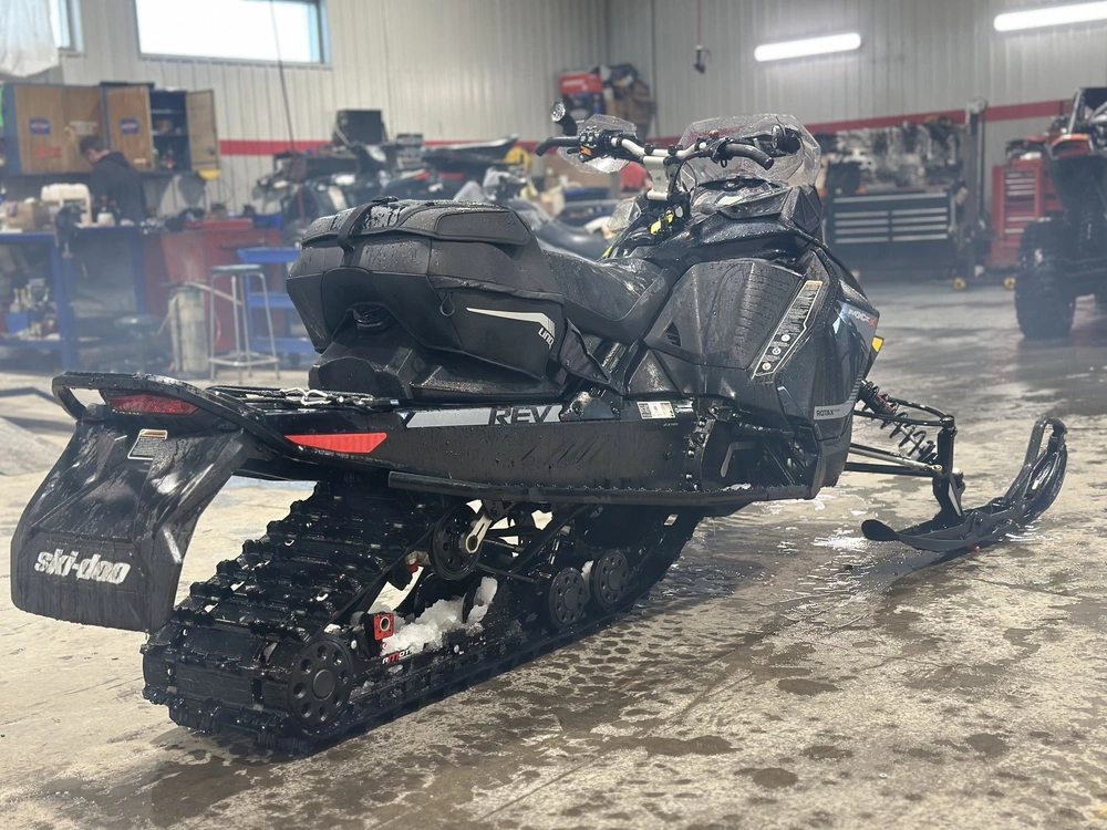 Ski-doo Mxz X 850 E-tec 129 Vendu Tel Quel Sans Garantie 2019 alt