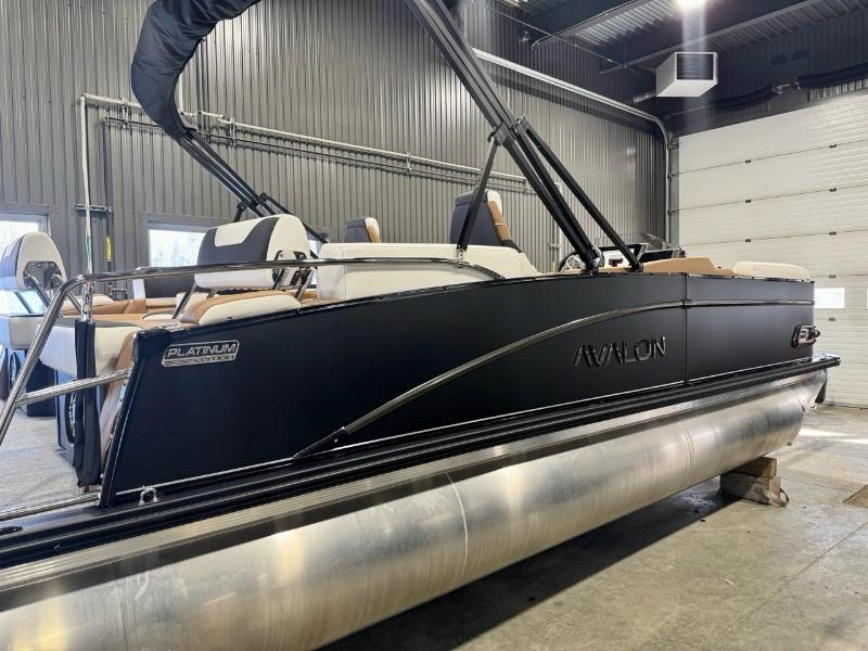 2026 Avalon Catalina Quad Lounger 23 Pieds alt