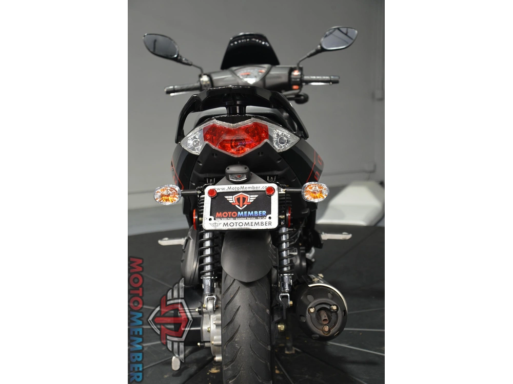 2013 Kymco Super 8 150 alt