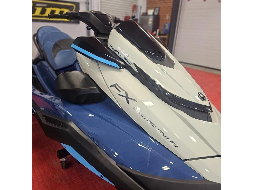 2025 Yamaha Fx Limited Svho alt