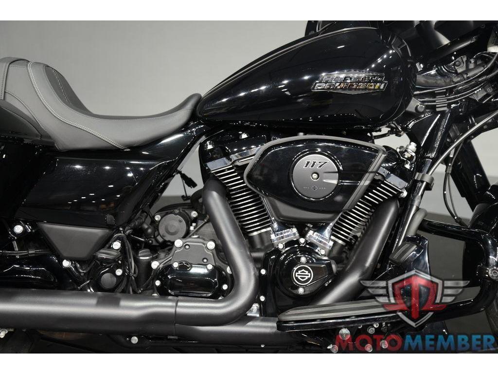 2024 Harley-Davidson Street Glide Base for Sale