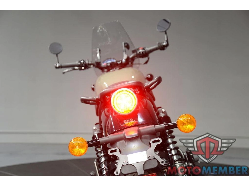 2024 Royal Enfield Shotgun 650 Drill Green alt