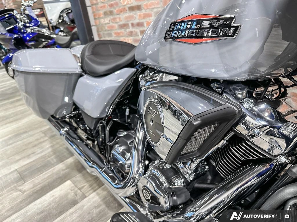 2026 Harley-davidson Street Glide alt