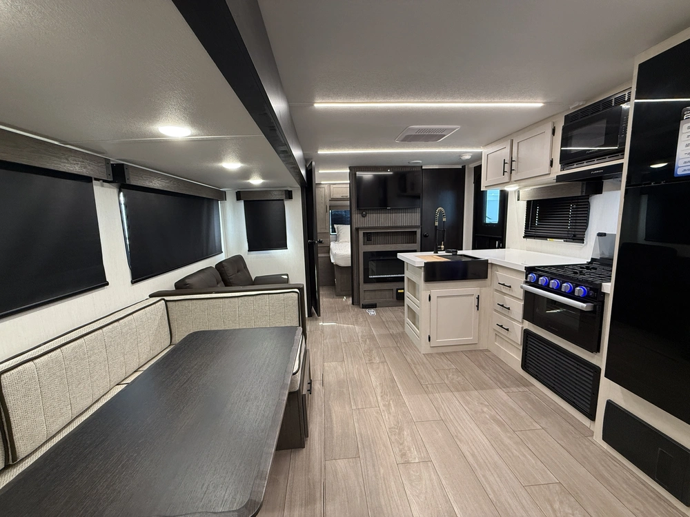 Alpha Wolf 280 Qbs 2026 alt