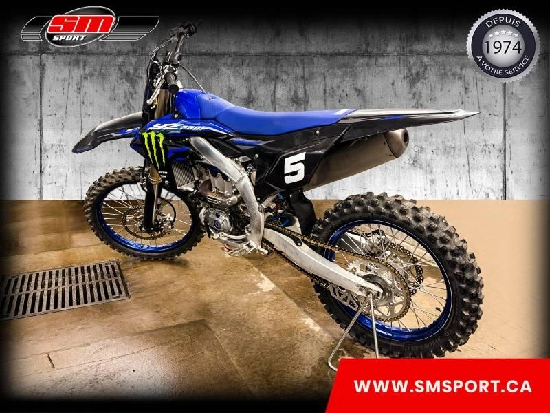 2025 Yamaha Yz250fsx alt