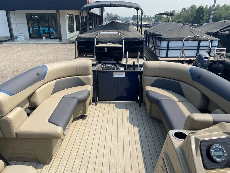 2023 Legend Boats E-series 21 Cruise Sport Pro alt