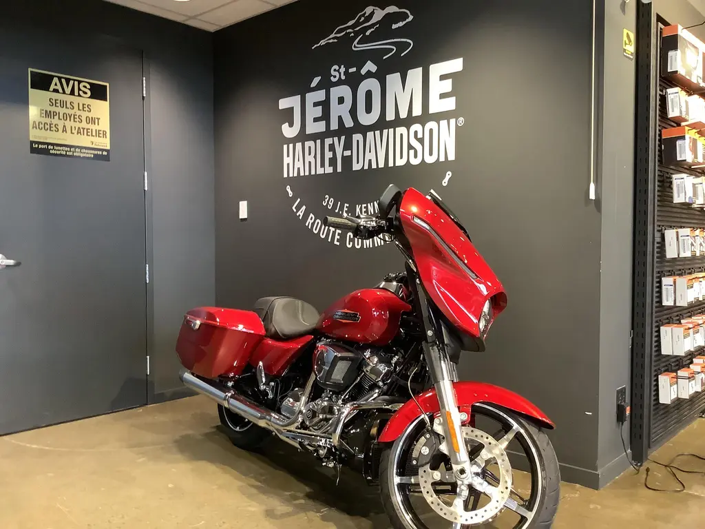 Harley-Davidson STREET GLIDE 2025