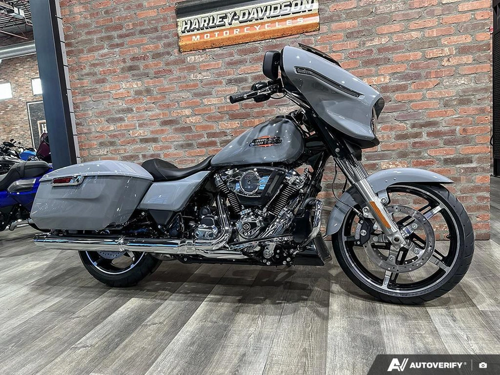 2026 Harley-davidson Street Glide alt