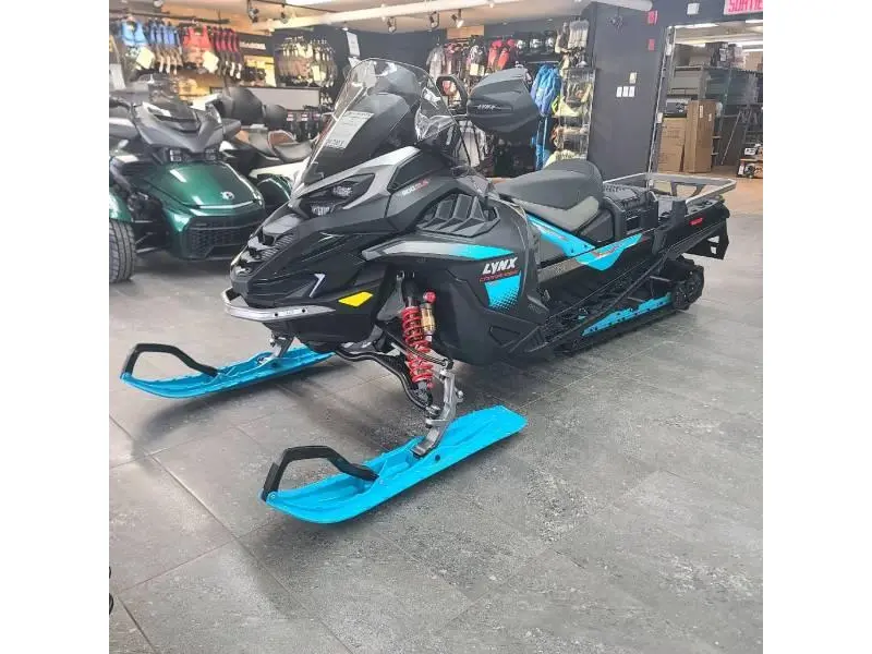 Lynx COMMANDER RE 900 ACE Turbo R PowderMax 1.75'' E.S. w/ 10.25'' Touchscreen 2026