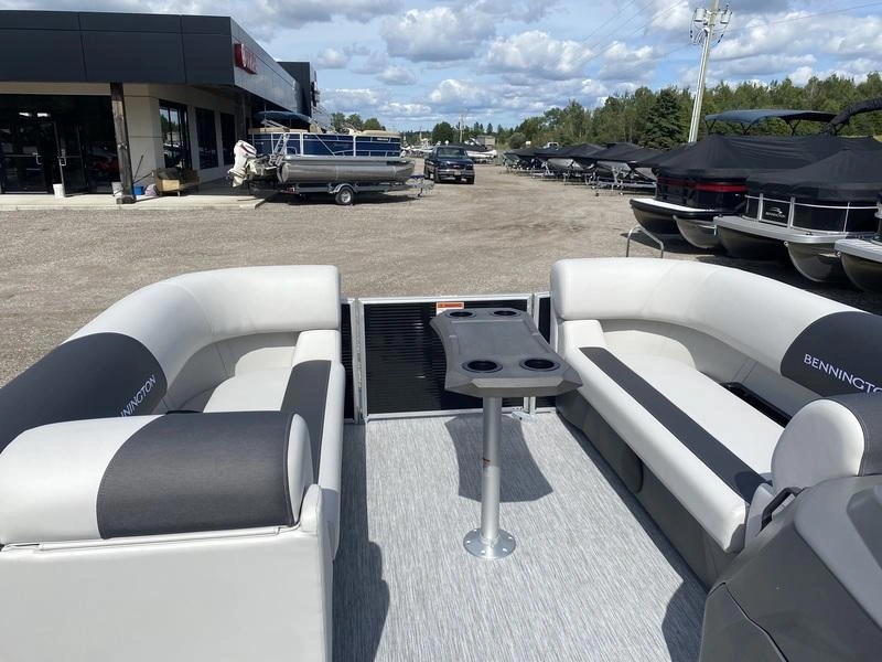 2026 Bennington Marine 20 Ssr alt