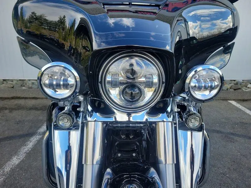Harley-Davidson Trike FLHTCUTG - Tri Glide Ultra Classic 2024