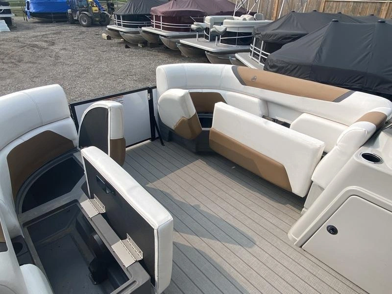 2023 Legend Boats E-series 21 Cruise alt