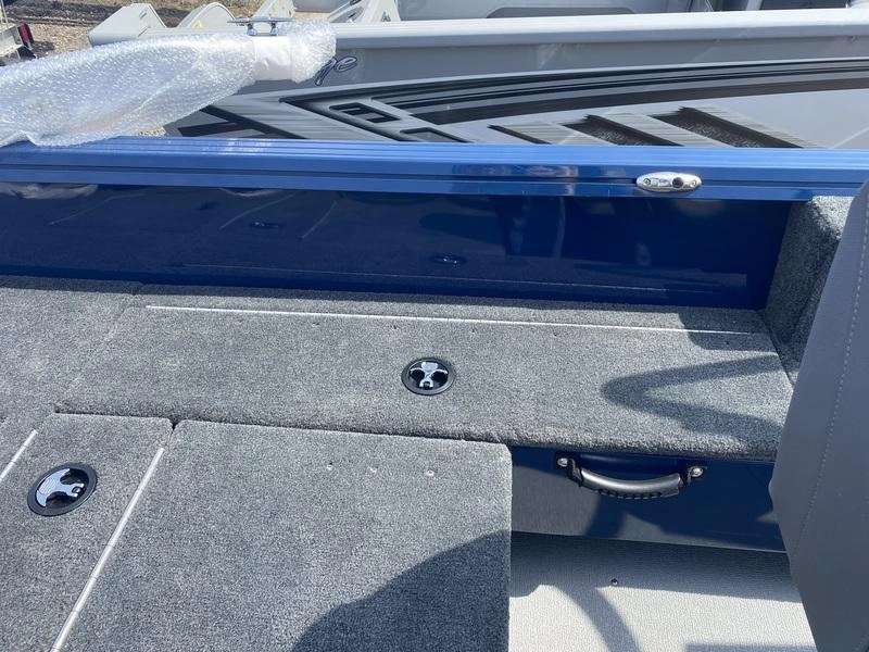 2025 Other Excursion 166 Dc alt