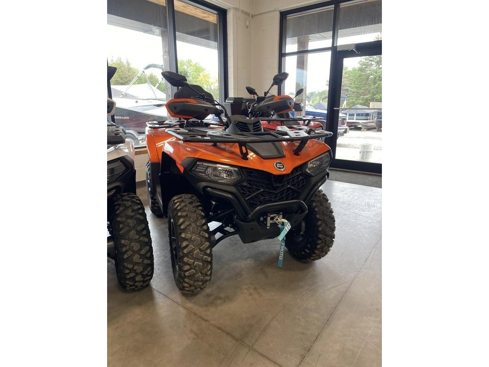 2025 Other Cforce 400 Touring alt