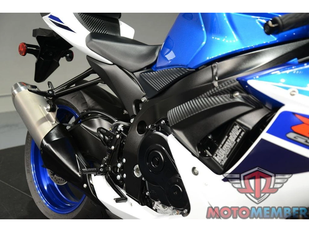 2024 Suzuki Gsx-r750z alt